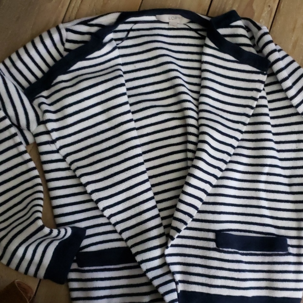 Loft Cardigan - Picture 2 of 3